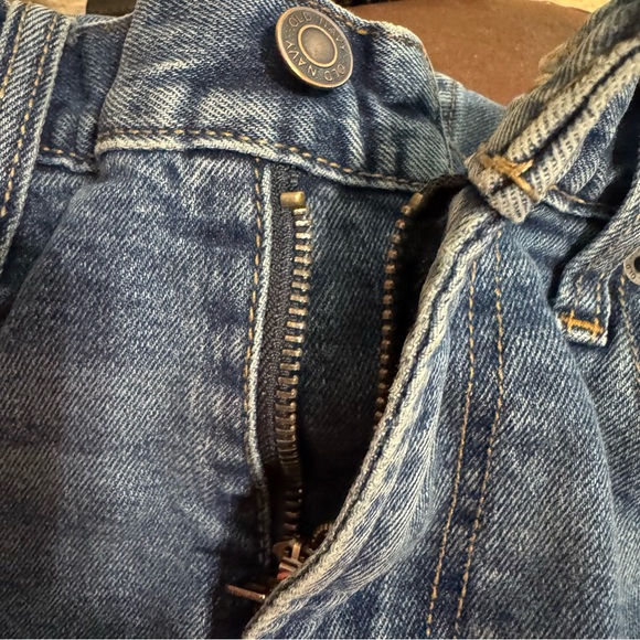 *FREE w/$10 Purchase - Old Navy Athletic Taper Jeans - Picture 6 of 9